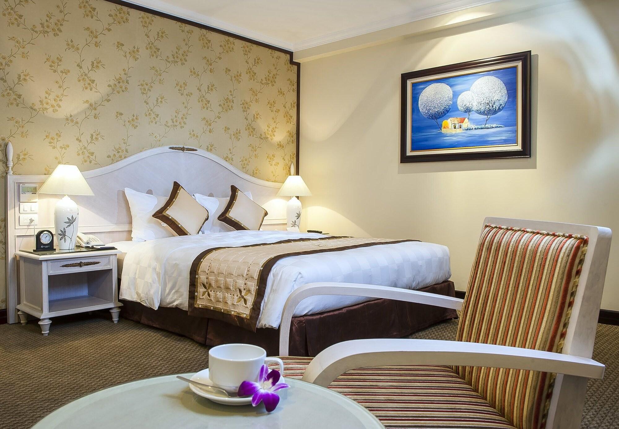 Chalcedony Grand Hotel Hanoi Exterior photo