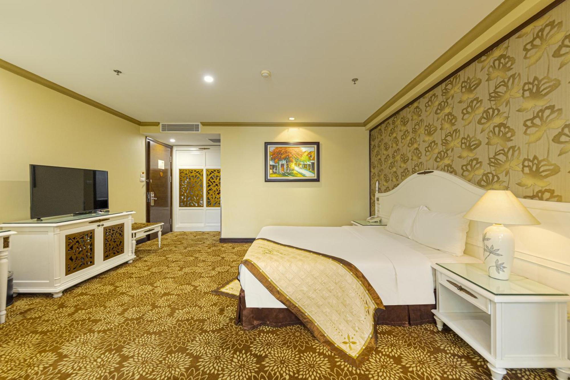Chalcedony Grand Hotel Hanoi Exterior photo