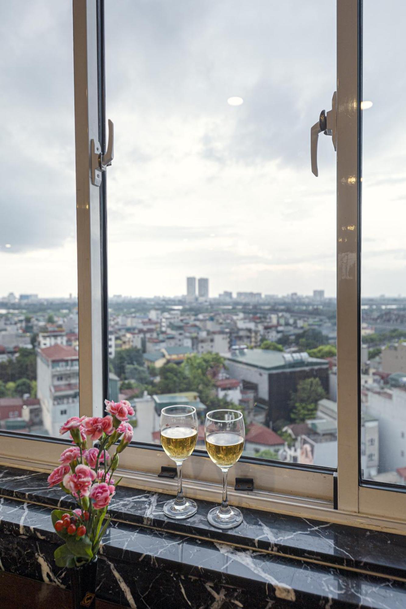 Chalcedony Grand Hotel Hanoi Exterior photo